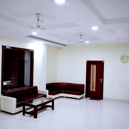 Hotel Rk Residency Satna Kültér fotó